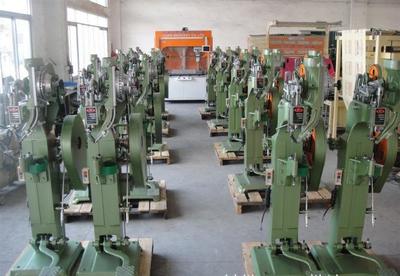 汽車離合器片鉚釘機 現機供貨，一站式滿足您的生產與采購需求